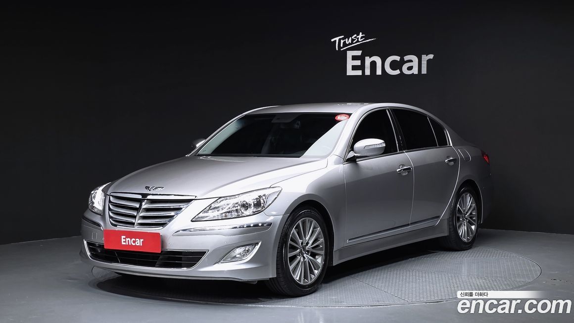 Hyundai Genesis 2013