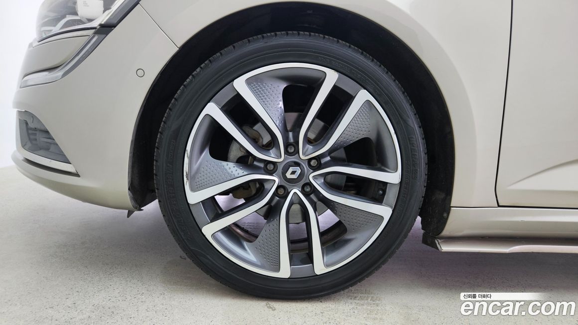 Renault-KoreaSamsung SM6 2016