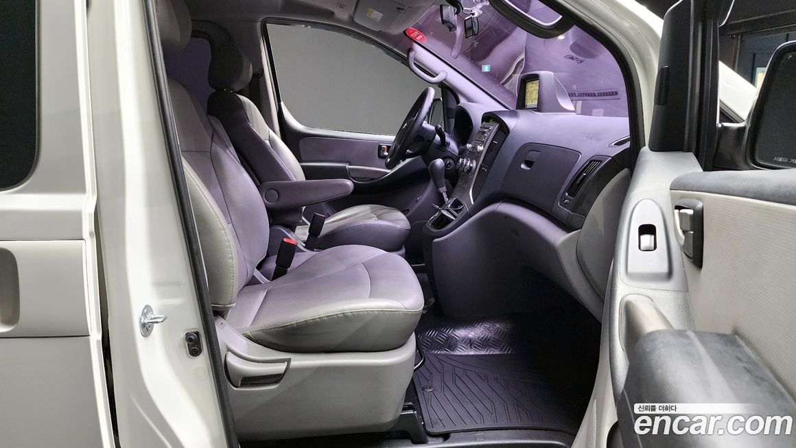 Hyundai Starex 2013