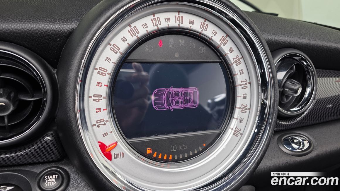 Mini Cooper Convertible 2014