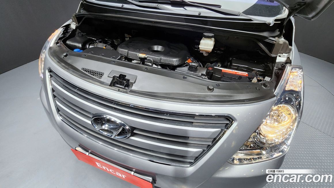 Hyundai Starex 2018
