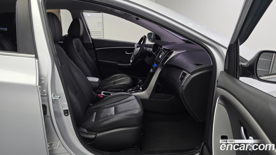 Hyundai i30 2016
