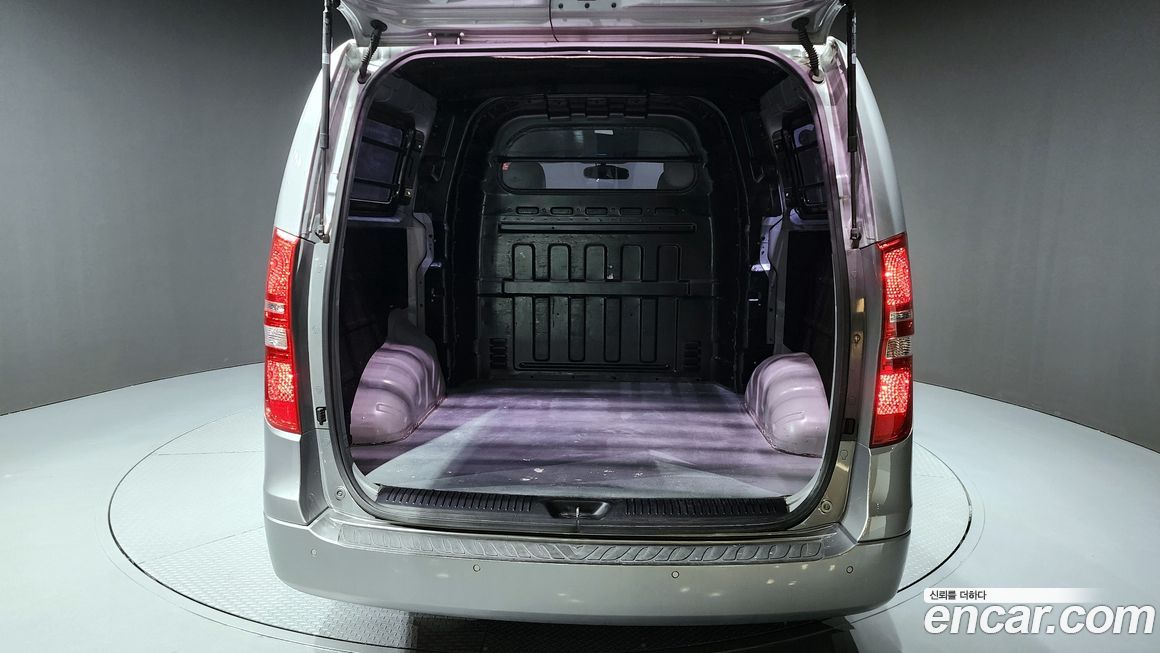 Hyundai Starex 2018