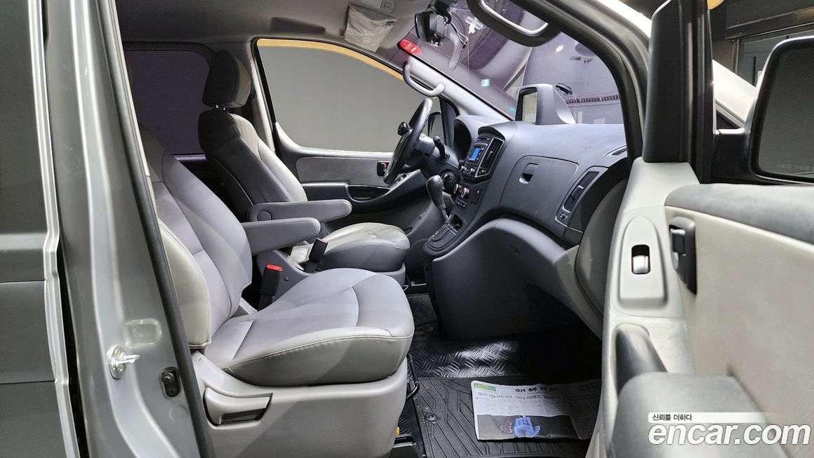 Hyundai Starex 2018