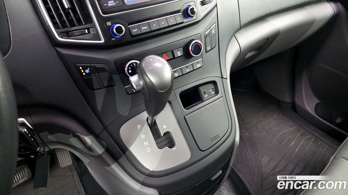 Hyundai Starex 2017