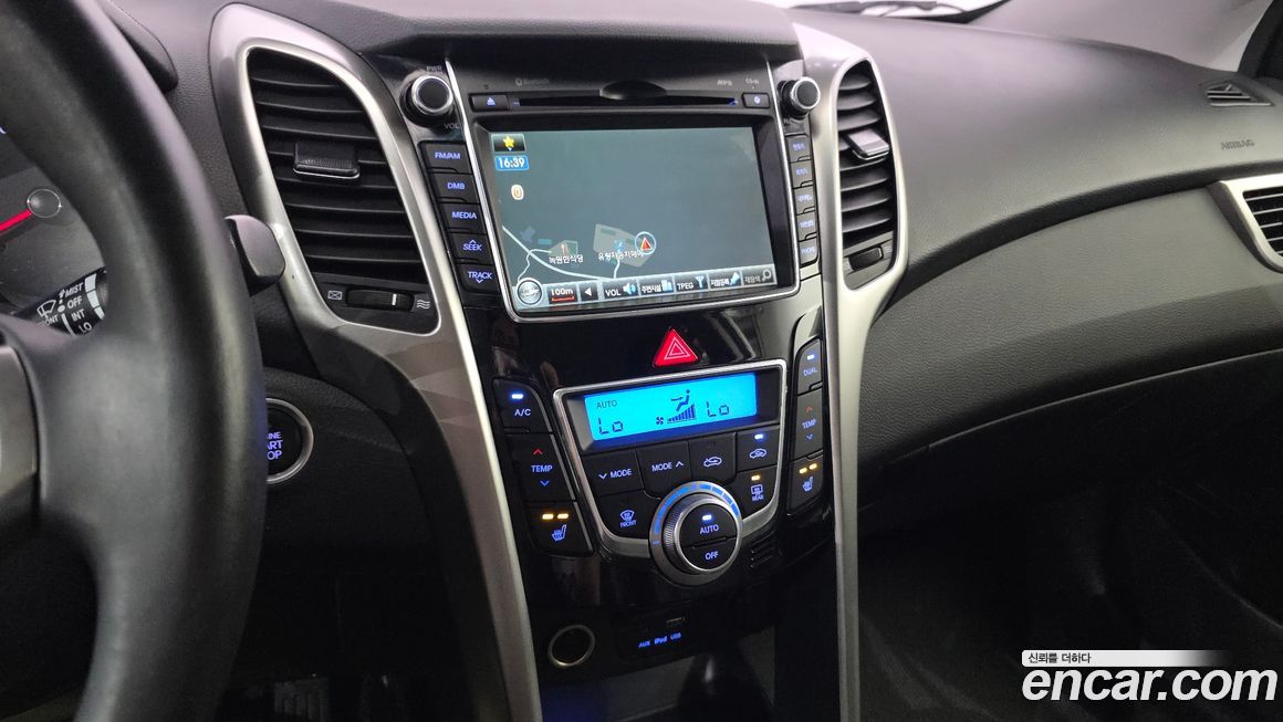 Hyundai i30 2016