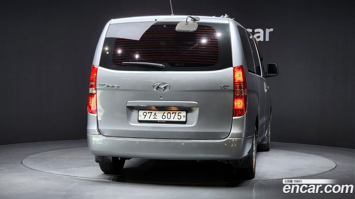 Hyundai Starex 2018
