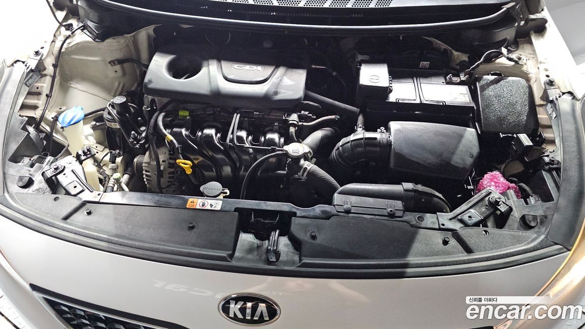 Kia K3 2016