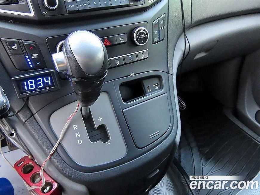 Hyundai Starex 2017