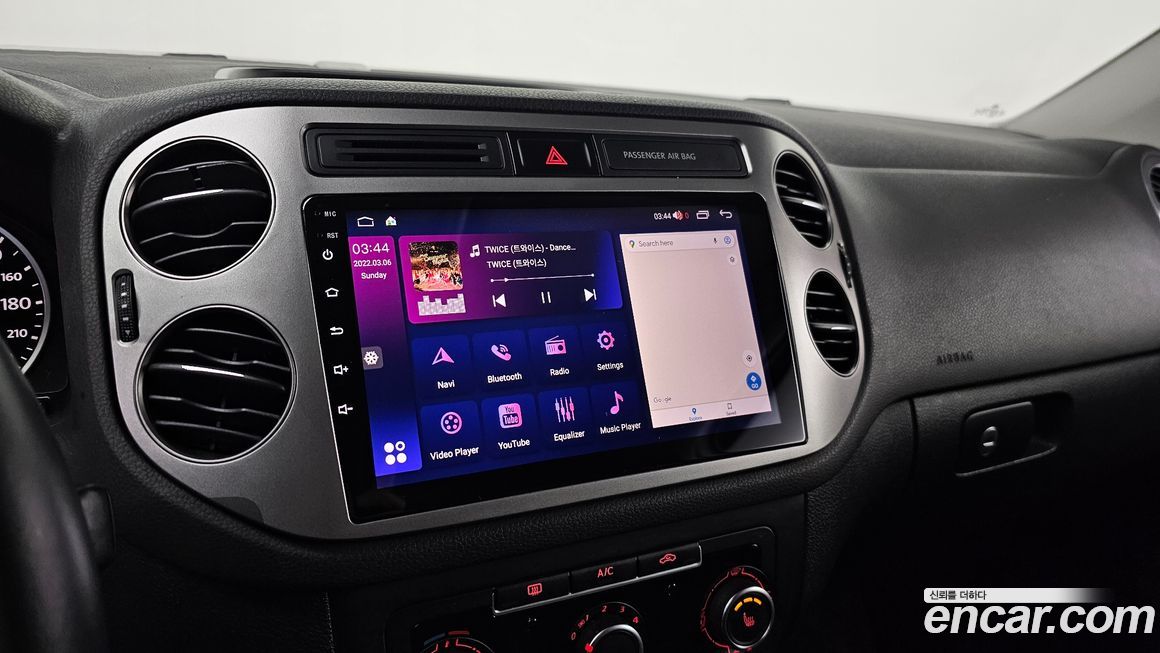 Volkswagen Tiguan 2015