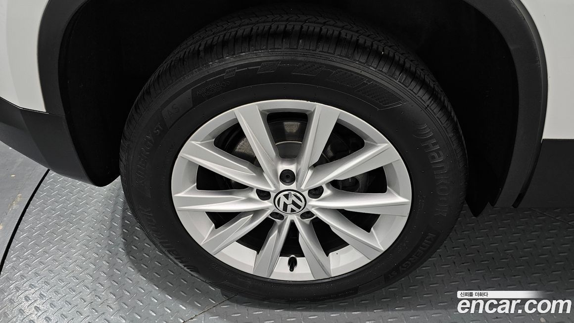 Volkswagen Tiguan 2015