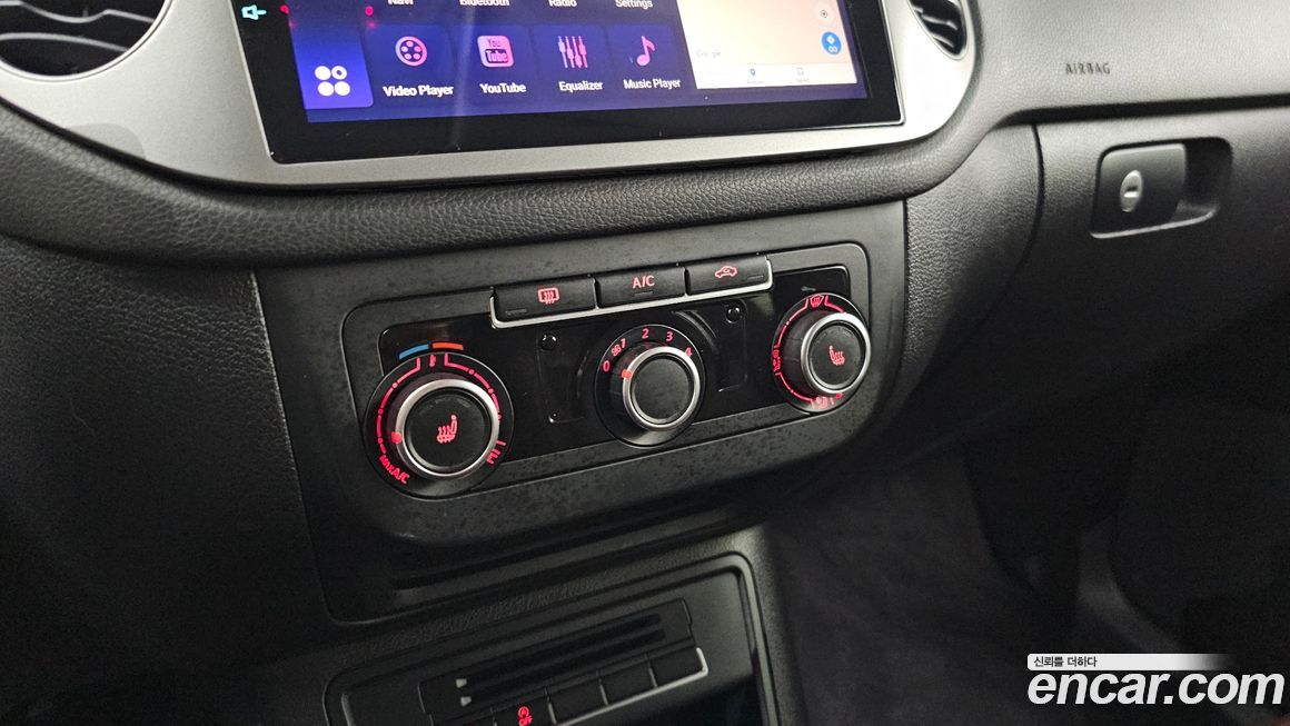 Volkswagen Tiguan 2015