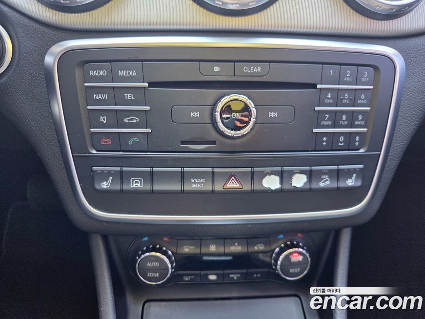 Mercedes-Benz GLA-Class 2016