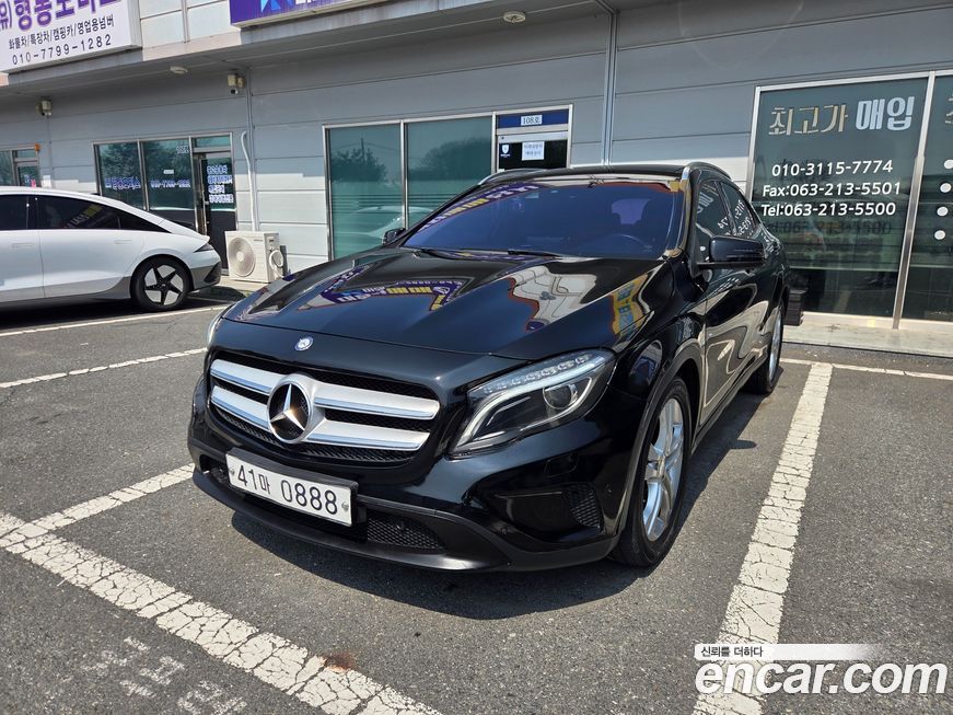 Mercedes-Benz GLA-Class 2016