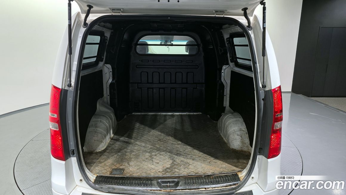 Hyundai Starex 2019