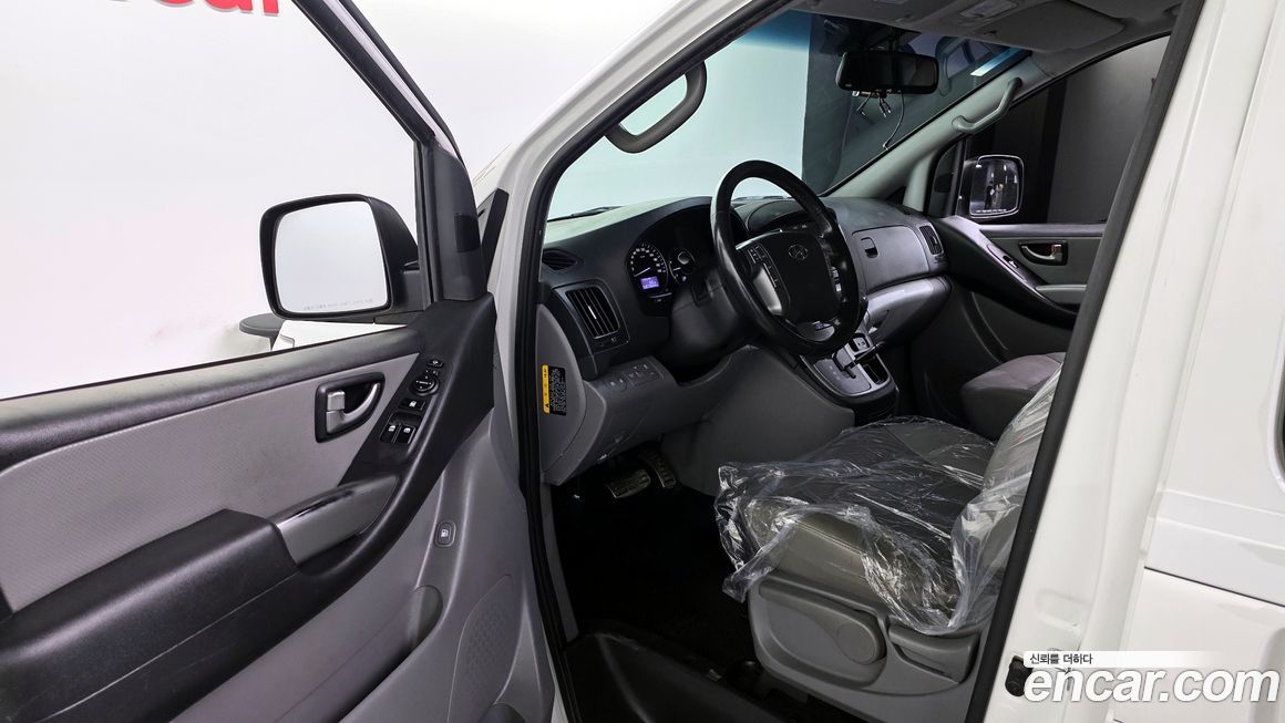 Hyundai Starex 2019