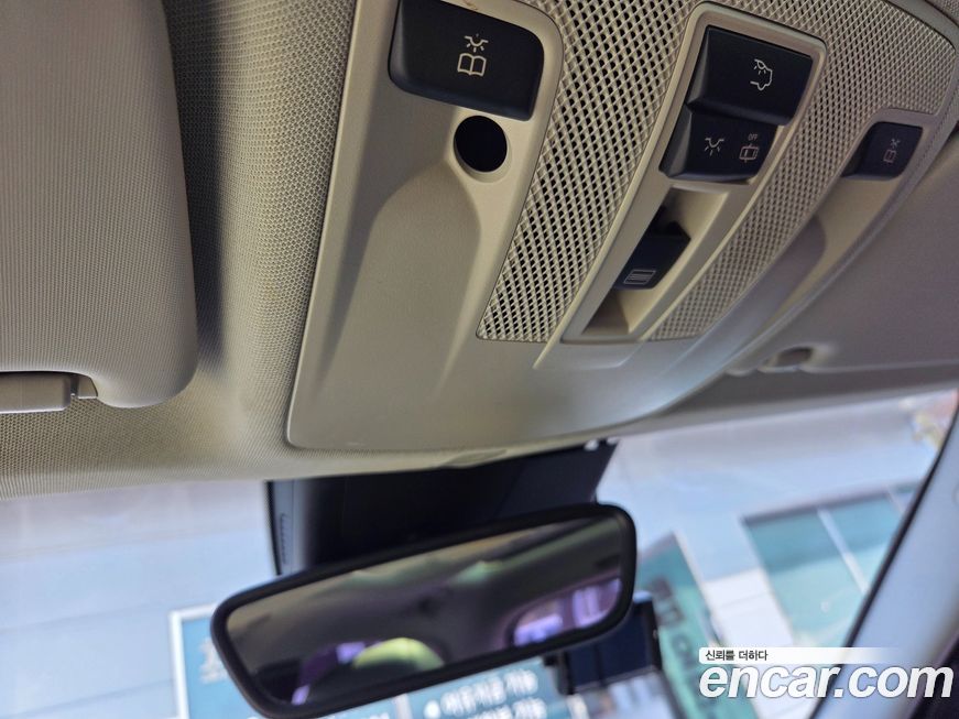 Mercedes-Benz GLA-Class 2016