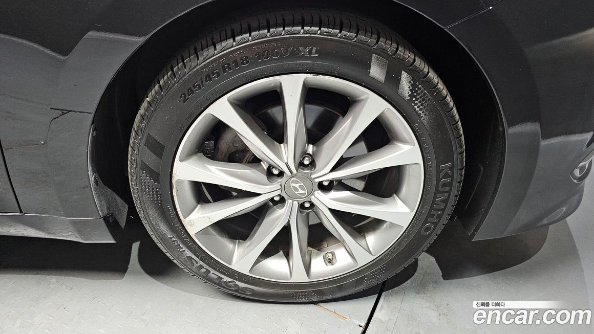 Hyundai Grandeur 2016