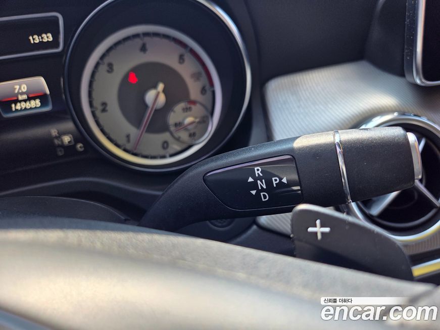 Mercedes-Benz GLA-Class 2016