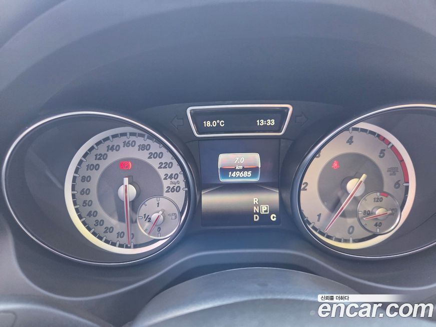 Mercedes-Benz GLA-Class 2016