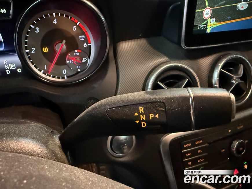 Mercedes-Benz CLA-Class 2016