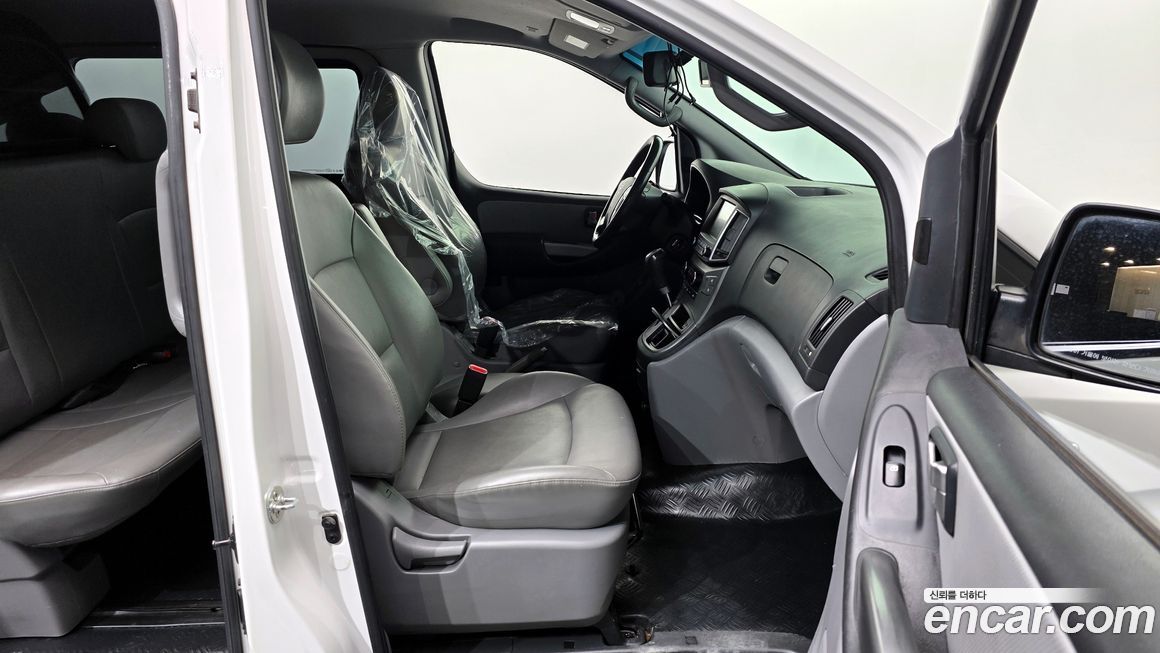 Hyundai Starex 2019