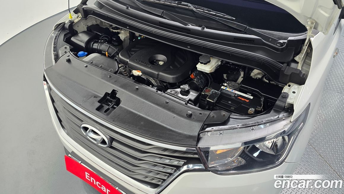 Hyundai Starex 2018