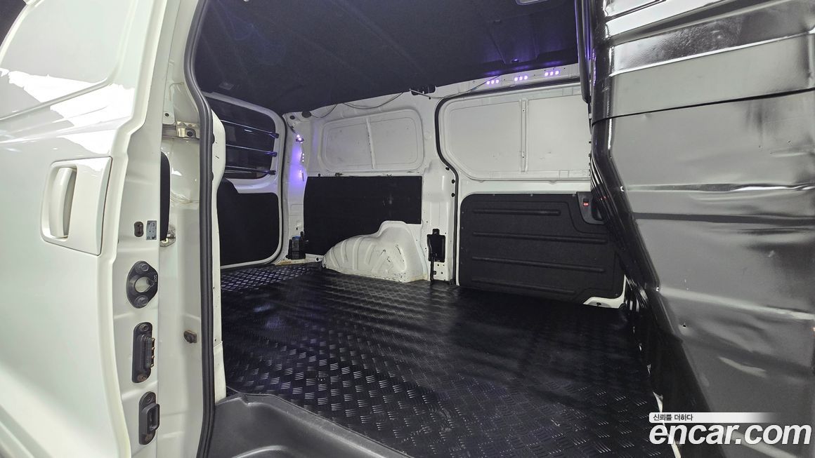 Hyundai Starex 2018