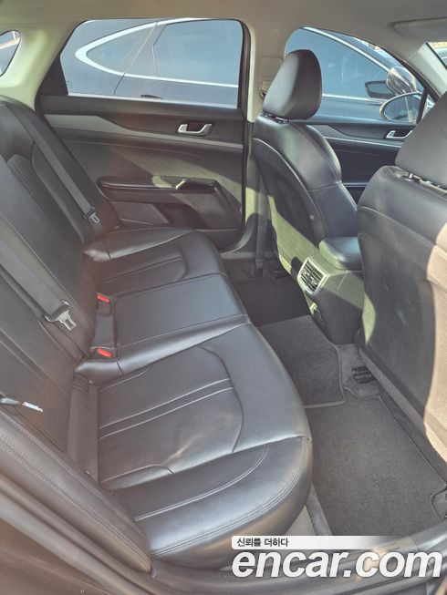 Kia K5 2021