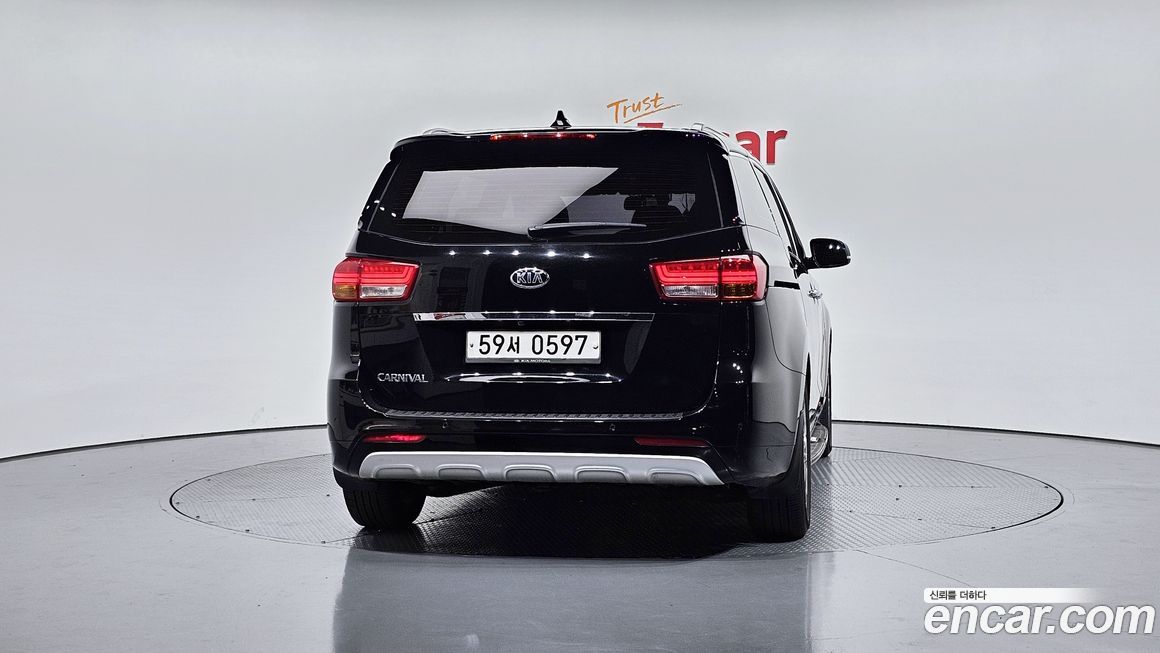 Kia Canival 2017