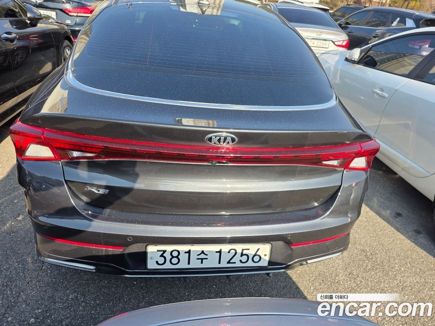 Kia K5 2021
