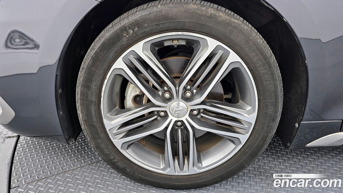 Hyundai Grandeur 2017