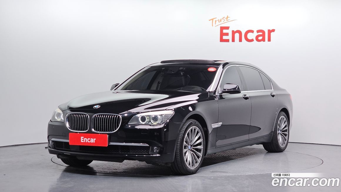 BMW 7-Series 2012