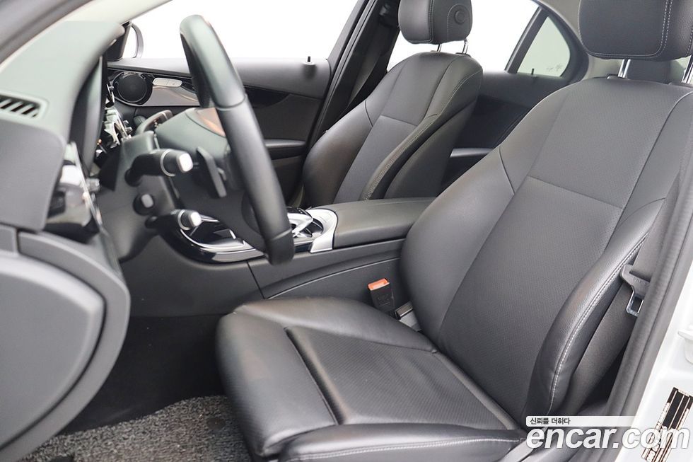 Mercedes-Benz C-Class 2016