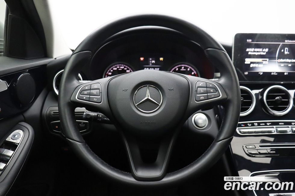 Mercedes-Benz C-Class 2016