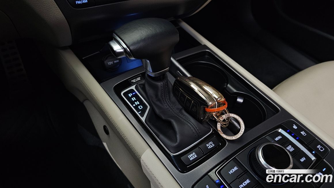 Hyundai Genesis 2014