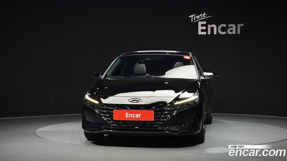Hyundai AVANTE 2021