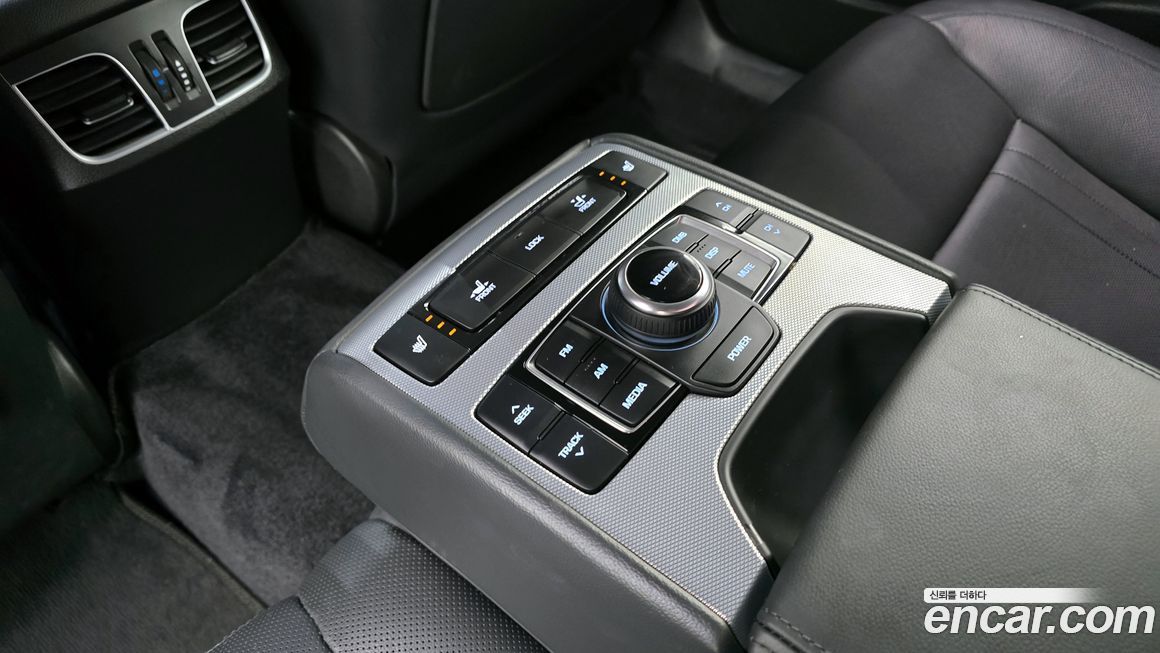 Genesis G80 2018