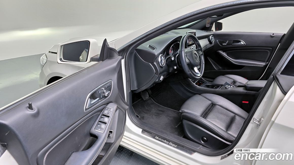 Mercedes-Benz CLA-Class 2017