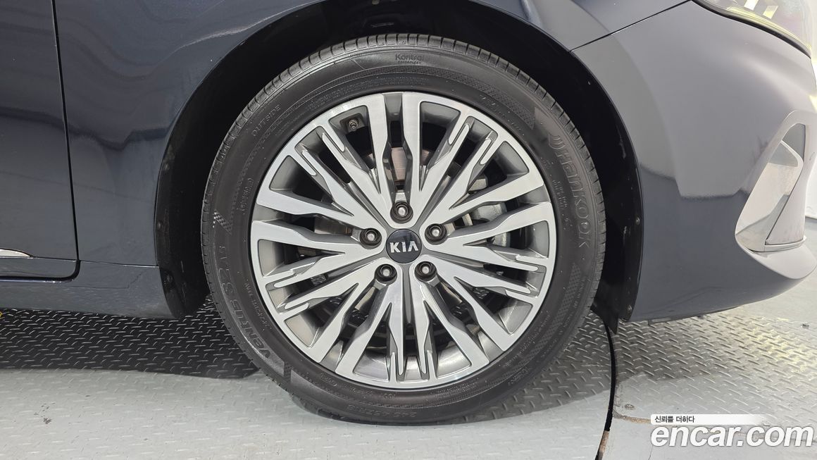 Kia K7 2020