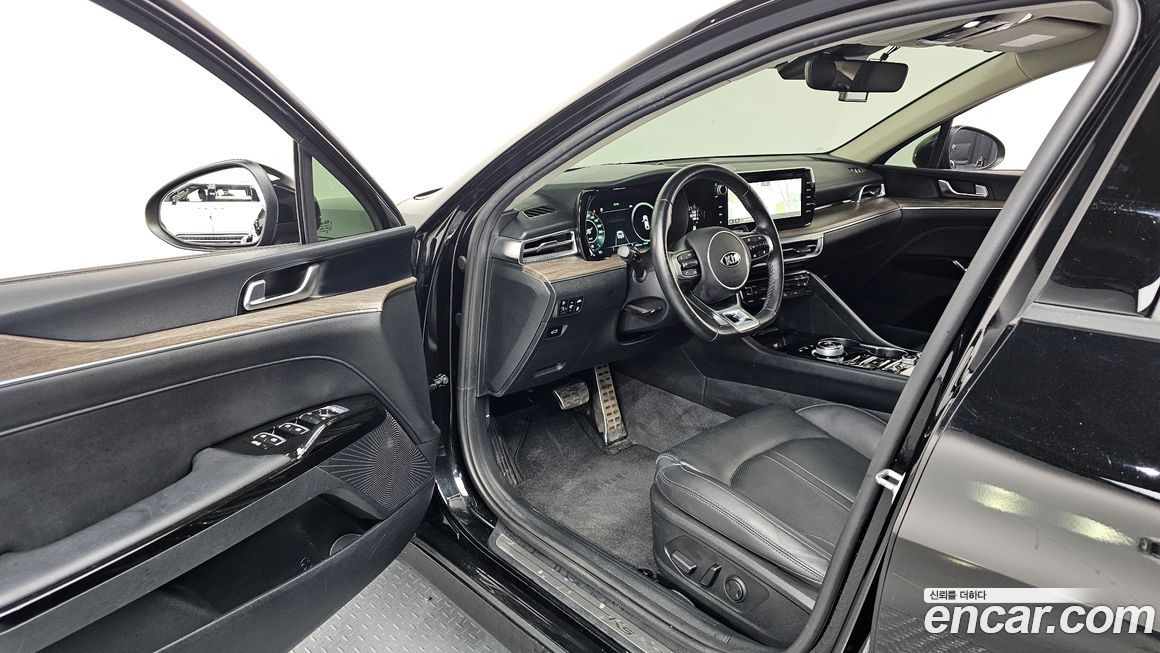 Kia K5 2021