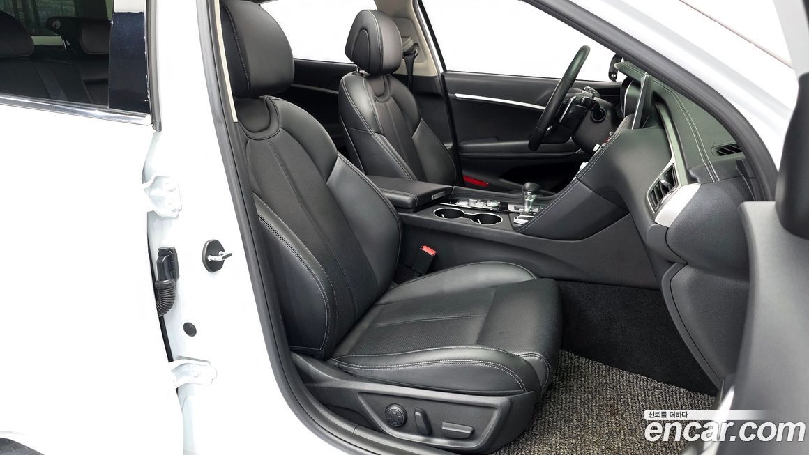 Genesis G70 2020