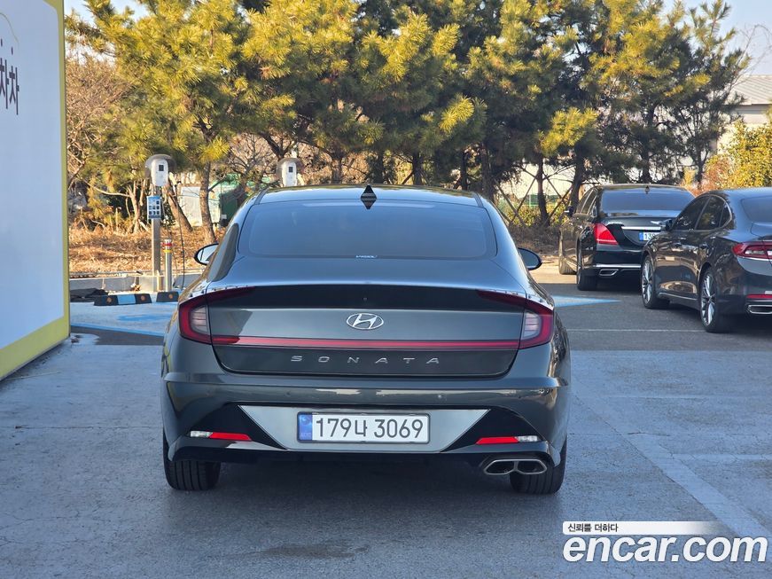 Hyundai Sonata 2021