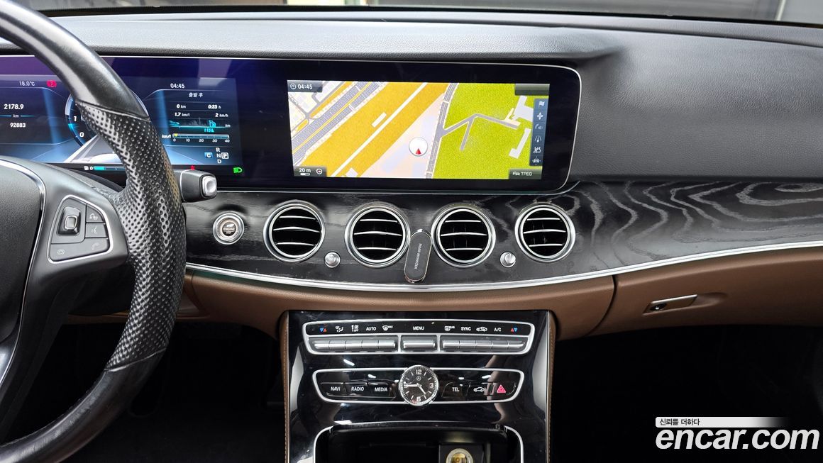 Mercedes-Benz E-Class 2017