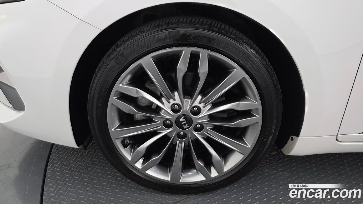 Kia K7 2020