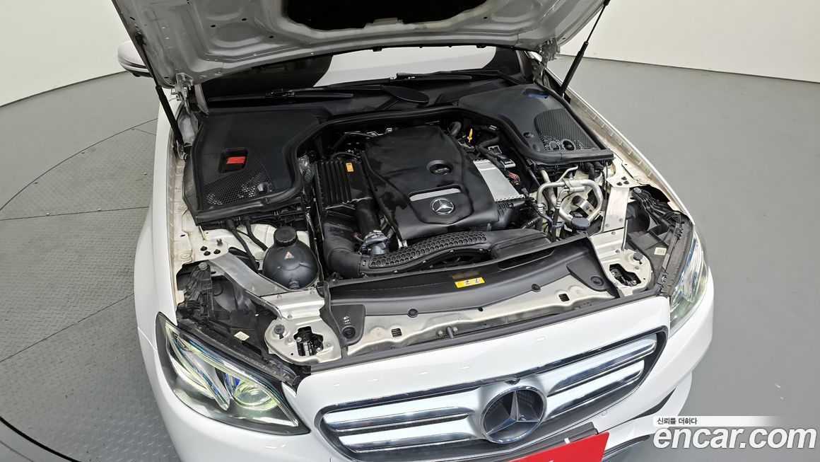 Mercedes-Benz E-Class 2017