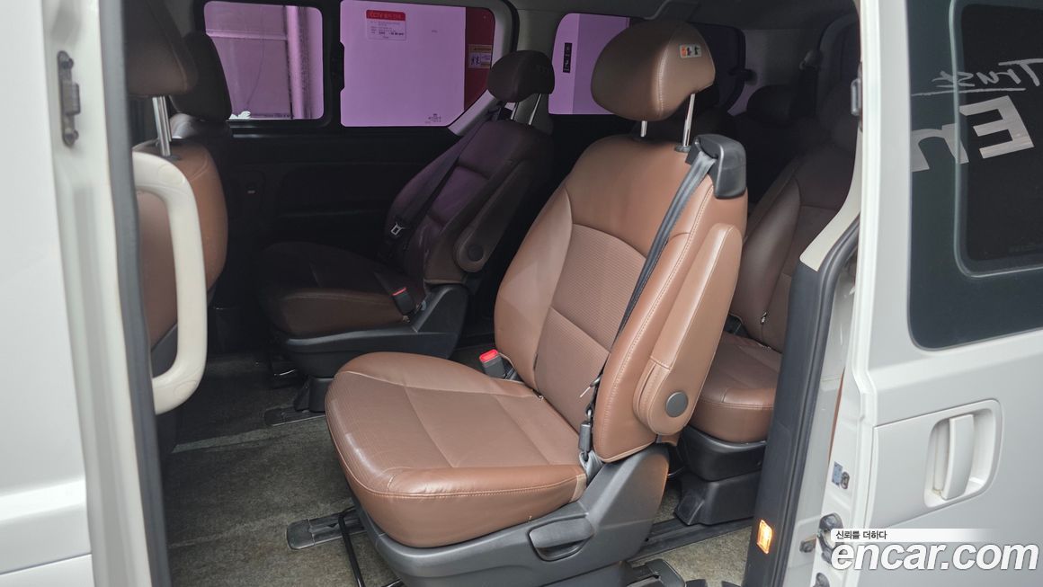 Hyundai Starex 2019