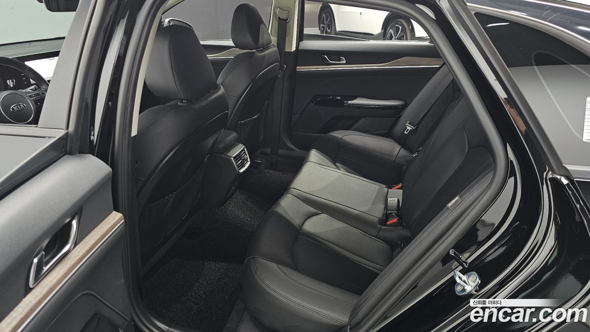 Kia K5 2021