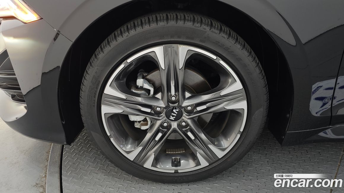 Kia K5 2021