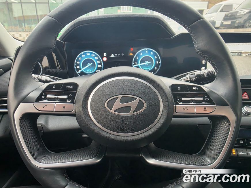 Hyundai AVANTE 2024